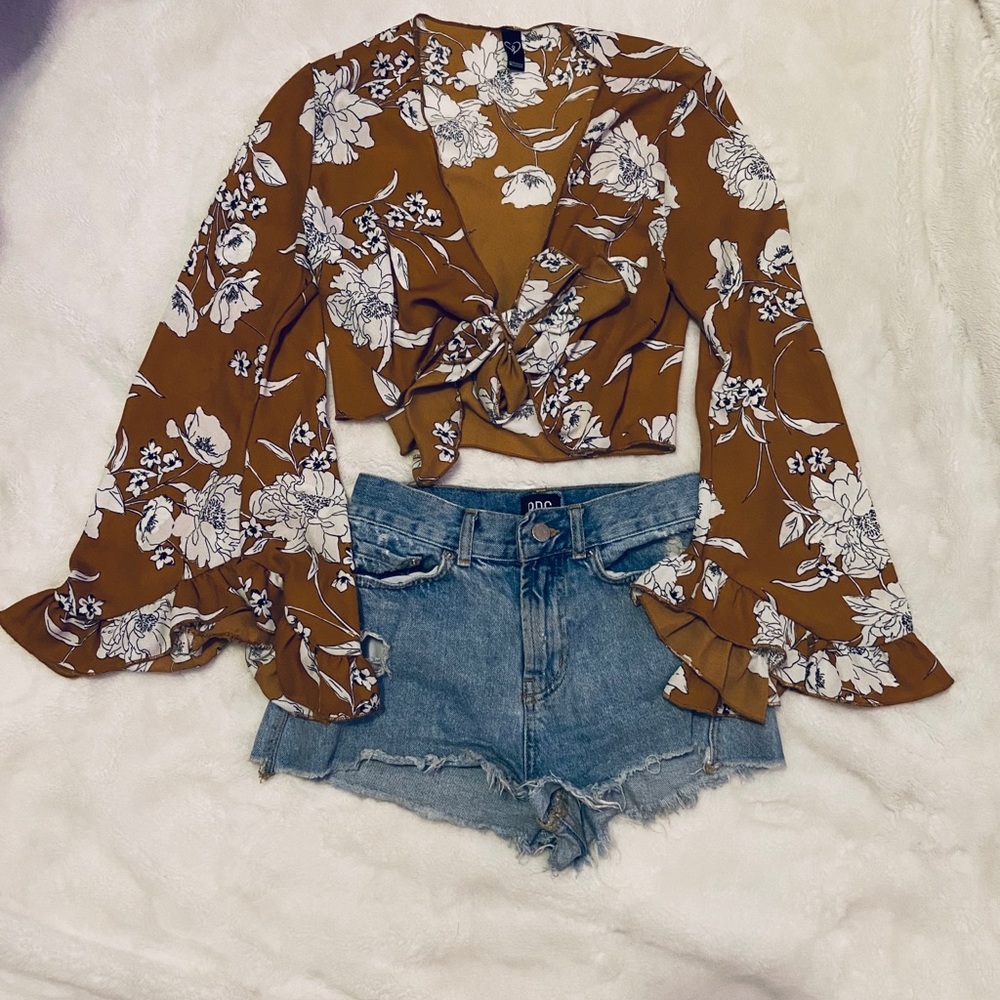 Windsor Bell Sleeve Top